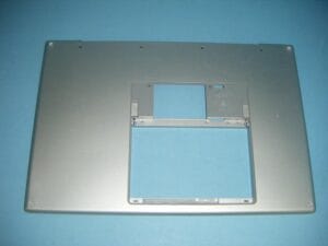 BOTTOM CASE ASSY MacBook Pro 17 620-3779