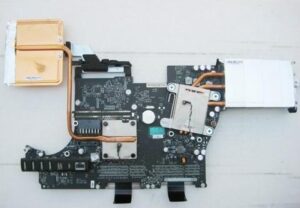 Logic Board  MB950LL MC413LL 3.06 GHz 820-2494-A Late 2009  A1311